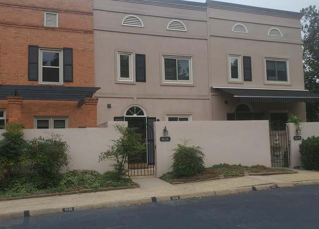Property at 1636 Garden Ct, Charlottesville, VA 22901, 2 beds, 2.5 baths