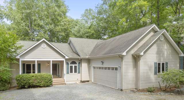 Photo of 6 Putt Cir, Palmyra, VA 22963