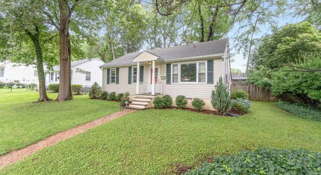 Photo of 1605 Oakleaf Ln, Charlottesville, VA 22903