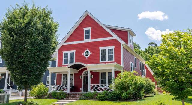 Photo of 100 Oak Lawn Dr, Charlottesville, VA 22903