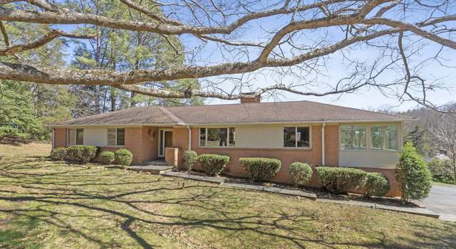 Photo of 104 Cherokee Ct, Charlottesville, VA 22901