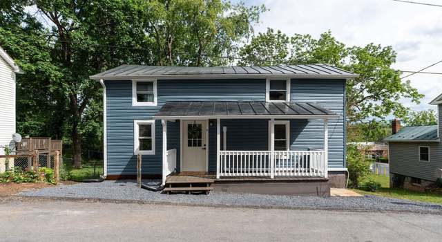 Photo of 33 Bagby St, Staunton, VA 24401