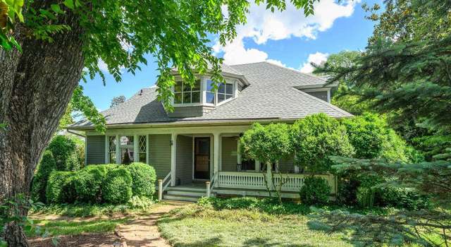 Photo of 804 Rugby Rd, Charlottesville, VA 22903