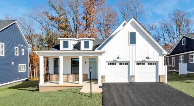 Photo of 3297 Cliffstone Blvd, Charlottesville, VA 22911