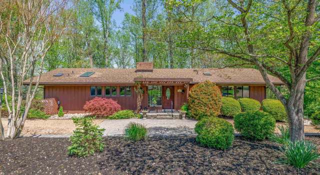 Photo of 116 Chestnut Ridge Rd, Charlottesville, VA 22911