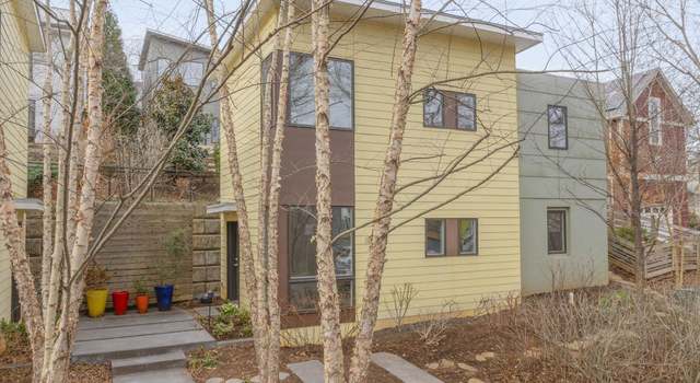 Photo of 111 Riverbluff Cir, Charlottesville, VA 22902