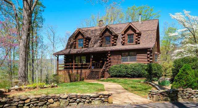 Photo of 329 Bear Ridge Trl, Shipman, VA 22971