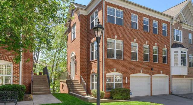 Photo of 1003 Glenwood Station Ln, Charlottesville, VA 22901