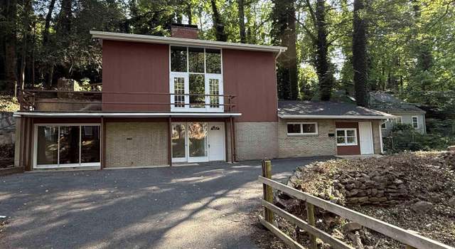 Photo of 536 Valley Rd, Charlottesville, VA 22903