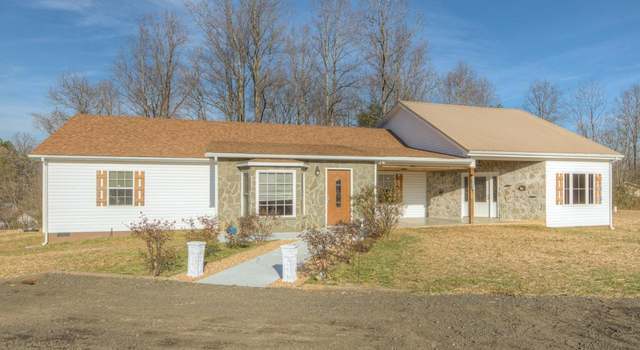 Photo of 1193 Ford Ave, Stanardsville, VA 22973