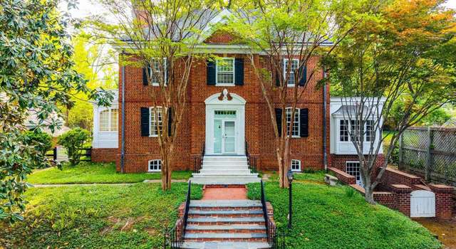 Photo of 2001 Thomson Rd, Charlottesville, VA 22903