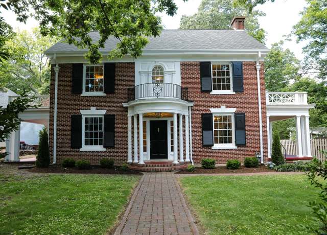 Property at 645 Cherry Ave, Waynesboro, VA 22980, 3 beds, 2.5 baths