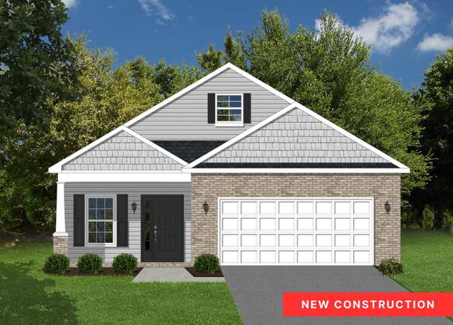 Property at 204 Wexford St, Staunton, VA 24401, 4 beds, 2 baths