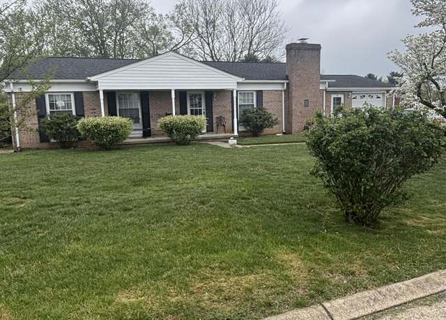 Property at 14 Stuart Ave, Stuarts Draft, VA 24477, 3 beds, 1.5 baths