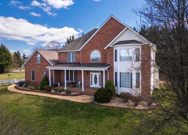 Property at 635 Long Meadow Rd, Fishersville, VA 22939, 6 beds, 4.5 baths