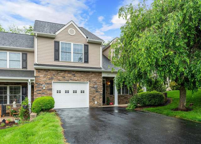 Property at 47 Villa View Dr, Staunton, VA 24401, 3 beds, 2.5 baths