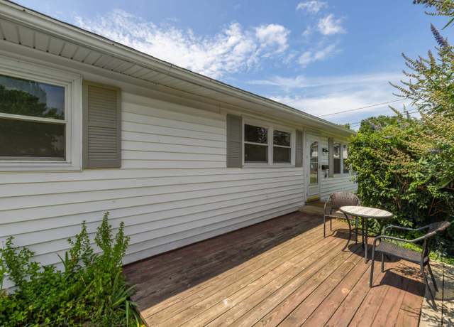 Property at 432 Arch Ave, Waynesboro, VA 22980, 3 beds, 1.5 baths