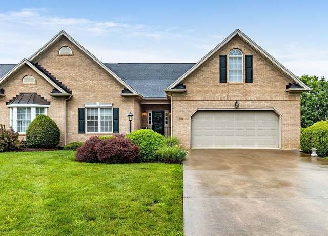 Property at 101 Jasper Ln, Waynesboro, VA 22980, 3 beds, 3 baths