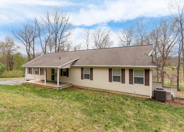 Property at 86 Spitler Cir, Greenville, VA 24440, 3 beds, 2 baths