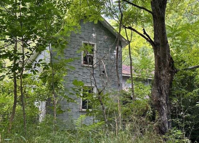 Property at 195 Northview Dr, Lexington, VA 24450