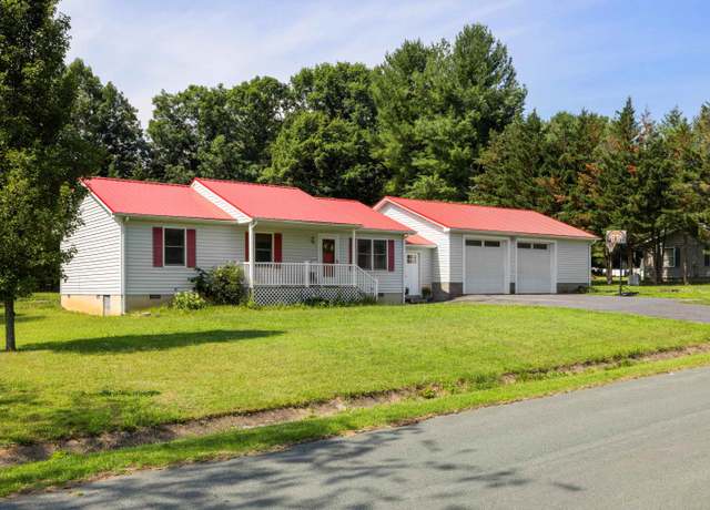Property at 57 Greenbriar Ln, Stuarts Draft, VA 24477, 3 beds, 2 baths