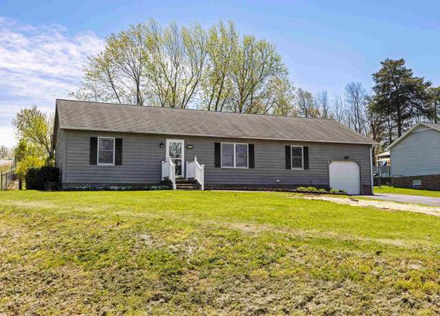Property at 2 Singing Pines Ln, Staunton, VA 24401, 3 beds, 2 baths