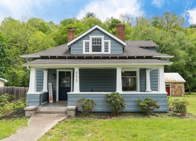 Property at 255 Railroad Ave W, Craigsville, VA 24430, 3 beds, 1.5 baths