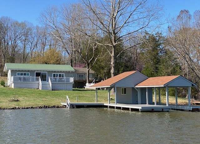 Property at 1382 Lakeshore Dr S, Louisa, VA 23093, 2 beds, 1 bath