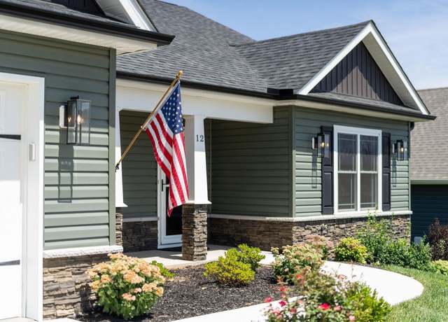 Property at 12 Thomas Dean Ct, Waynesboro, VA 22980, 4 beds, 3 baths