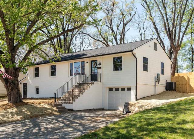 Property at 201 Link Rd, Waynesboro, VA 22980, 4 beds, 2 baths