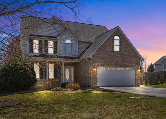 Property at 30 Sir Robin Rd, Waynesboro, VA 22980, 4 beds, 2.5 baths