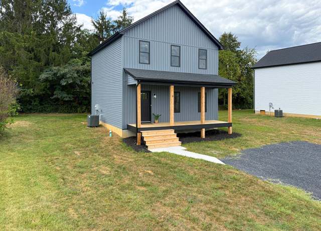Property at 9 Walnut St, Fishersville, VA 22939, 3 beds, 2.5 baths
