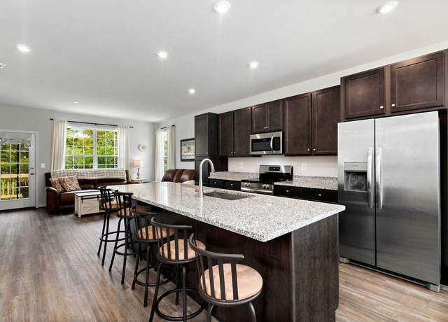 Property at 301 Willowshire Ct, Waynesboro, VA 22980, 3 beds, 2.5 baths