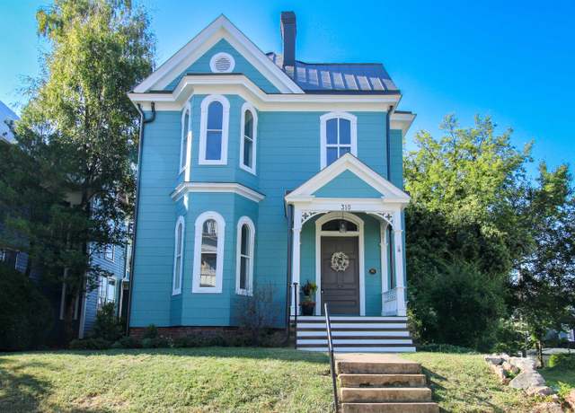 Property at 310 Berkeley Pl, Staunton, VA 24401, 3 beds, 3 baths