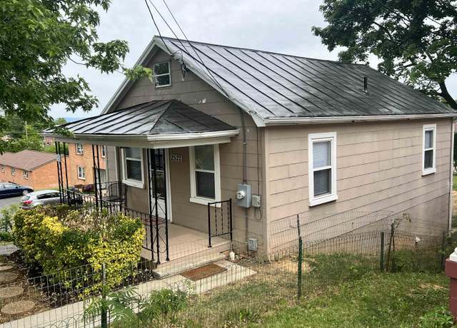 Property at 2522 Bath St, Staunton, VA 24401, 2 beds, 1 bath