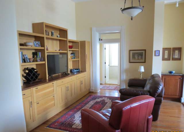 Property at 100 Village Dr #204, Staunton, VA 24401, 2 beds, 2 baths