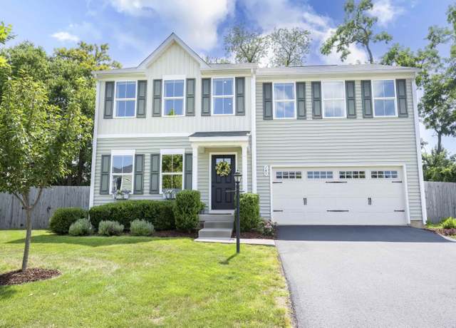 Property at 145 Crosskeys Way, Waynesboro, VA 22980, 4 beds, 2.5 baths
