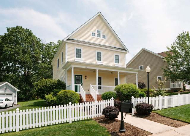 Property at 103 Bell Creek Dr, Staunton, VA 24401, 3 beds, 2.5 baths