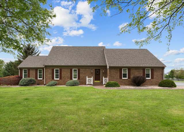 Property at 165 Hickory Hill Rd, Fishersville, VA 22939, 3 beds, 2.5 baths