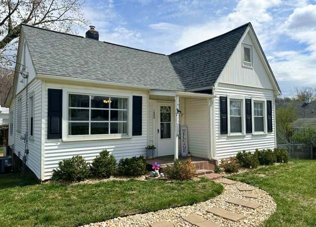 Property at 1809 Vinson St, Staunton, VA 24401, 3 beds, 1 bath