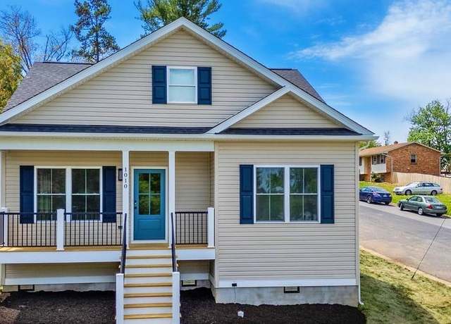 Property at 1010 Reservoir St, Waynesboro, VA 22980, 3 beds, 2 baths