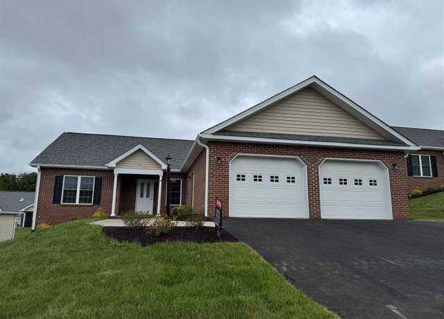 Property at 5 River Oak Dr, Staunton, VA 24401, 3 beds, 2 baths