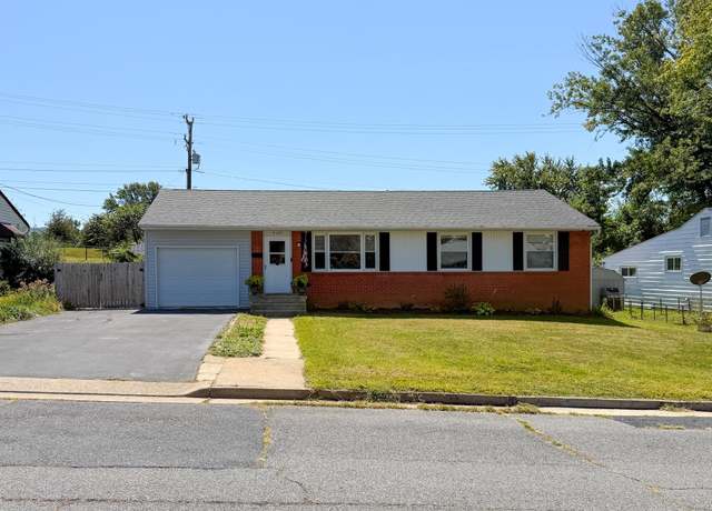 Property at 424 Link Rd, Waynesboro, VA 22980, 4 beds, 2 baths