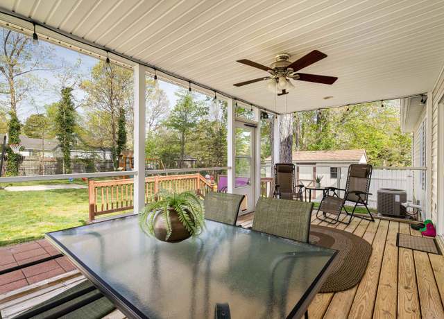 Property at 277 Cooper Dr, Stuarts Draft, VA 24477, 3 beds, 2.5 baths