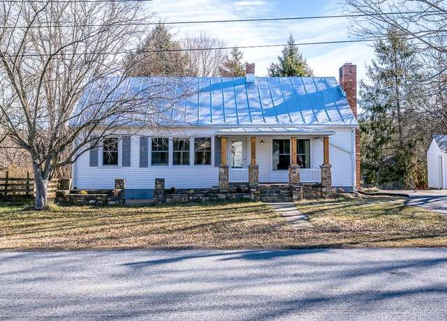 Property at 12057 Port Republic Rd, Grottoes, VA 24441, 4 beds, 2 baths