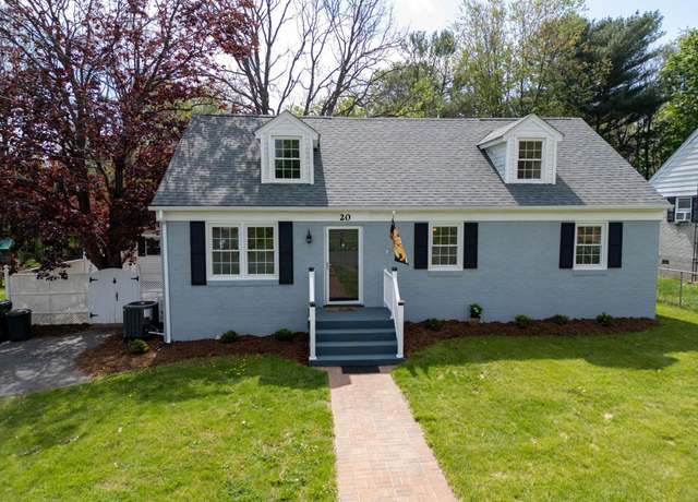Property at 20 Beverley St, Verona, VA 24482, 4 beds, 4 baths