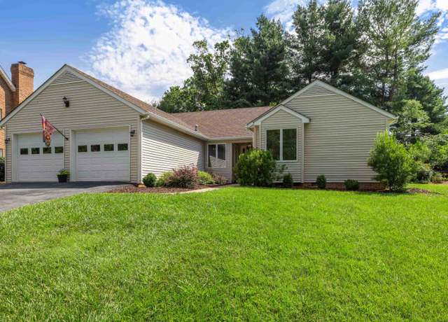 Property at 109 Brook Ct, Waynesboro, VA 22980, 3 beds, 2 baths