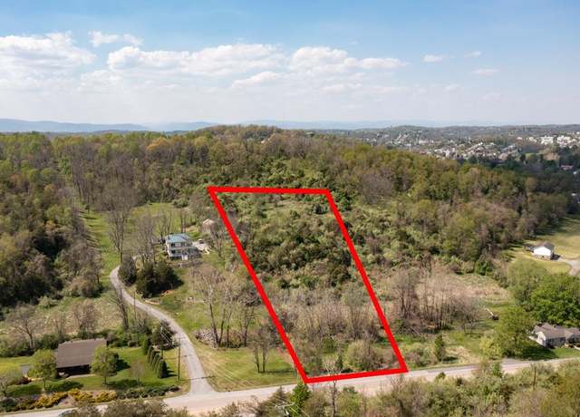 Property at 490 Old Greenville Rd, Staunton, VA 24401