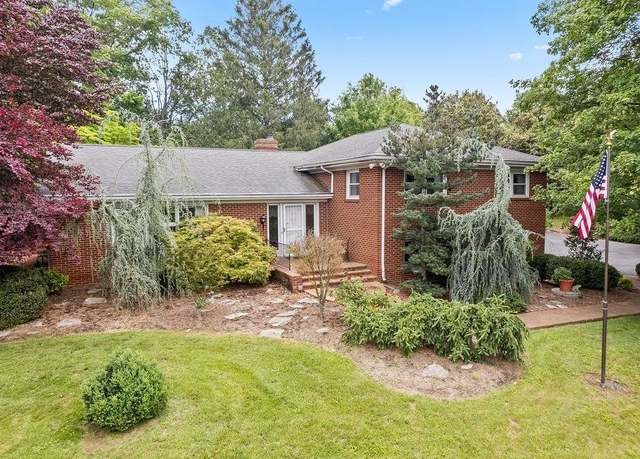 Property at 188 Middlebrook Rd, Staunton, VA 24401, 3 beds, 3 baths