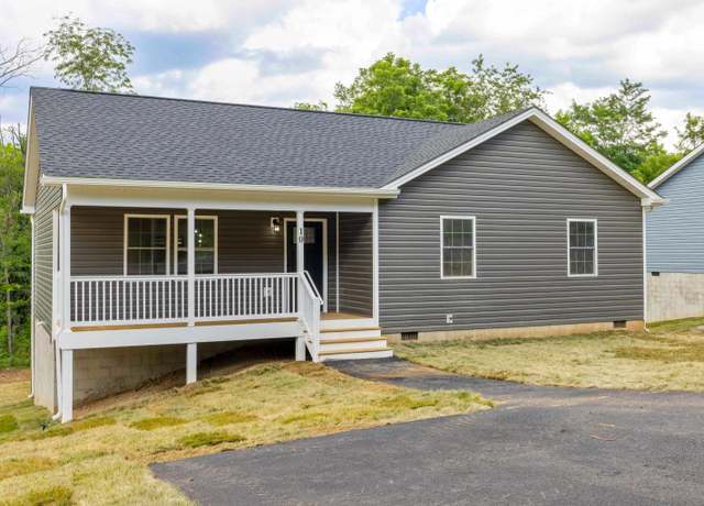 Property at 10 Mcarthur St, Staunton, VA 24401, 3 beds, 2 baths